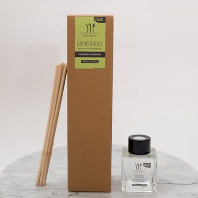 Yours Naturally | Rozemarijn & watermunt geurstokjes 50ML | Vegan | vrij van alcohol en glycol | zonder oplosmiddelen | plantaardige basis - Trendy