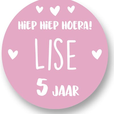20x Hiep Hiep Hoera stickers met naam - Verjaardag stickers - Hartjes - Meiden - Gepersonaliseerd - Sluitstickers - Kinderfeest Traktatie - Uitdelen - Uitdeeltraktatie - Wensetiket - Rond - 40mm - Glossy sticker - RoNa Design