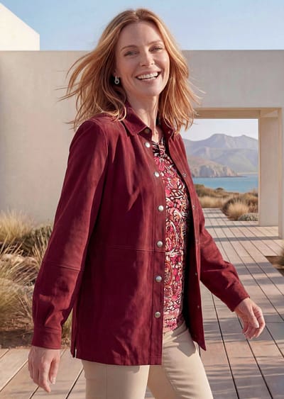 Comfortabel overhemdjasje in suèdelook - aubergine - Gr. 19 van Goldner Fashion
