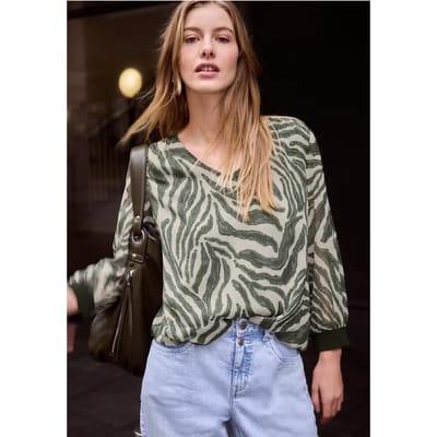 Blouse met lange mouwen en V-hals in chiffon