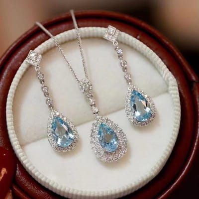 Licht Zee Blauwe Edelsteen Oorbellen Voor Vrouwen Ketting Luxe Hoge Kwaliteit En Elegant Volledig Diamant Waterdruppel Sieraden Sets white