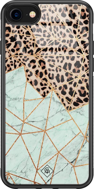Casimoda® hoesje - Geschikt voor iPhone SE (2020) - Luipaard Marmer Mint - Luxe Hard Case Zwart - Backcover telefoonhoesje - Bruin