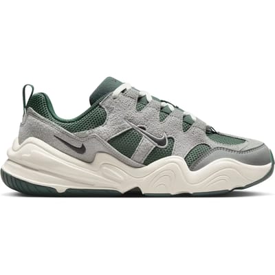 Damestrainers Nike Tech Hera