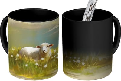 Magische Mok - Foto op Warmte Mokken - Koffiemok - Schaap - Weide - Groen - Magic Mok - Beker - 350 ML - Theemok