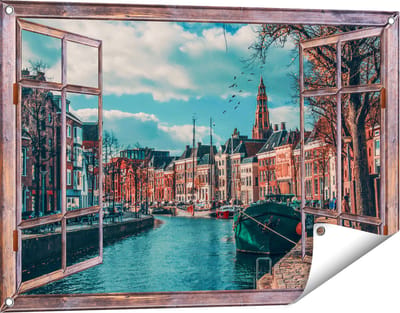 Gards Tuinposter Doorkijk Gracht in Groningen - 90x60 cm - Tuindoek - Tuindecoratie - Wanddecoratie buiten - Tuinschilderij