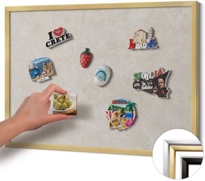 Wallfluent - Romig Magneetbord Met Decoratieve Patronen - 70 cm x 50 cm - Magneetbord met Gouden Frame - Subtiele zandsteentextuur - Magneetbord Multifunctioneel - Magnetisch Bord voor Thuis en Kantoor - Magneetbord Voor Thuiskantoor