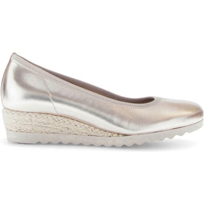 Ballerina's Gabor Pumps