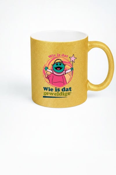 Wie Is Dat Geweldige Meisje Mok 330ml – Gouden Keramische Koffiemok met Schattig Prinses Kikker Design – Grappig Nederlands Girl Power Cadeau