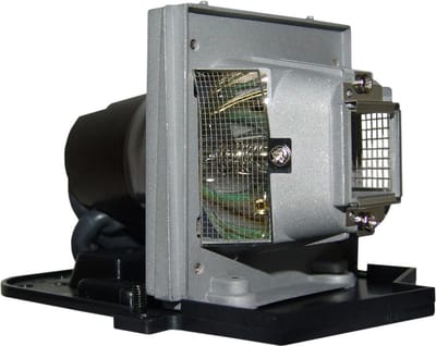 Beamerlamp geschikt voor de TOSHIBA TDP S8 beamer, lamp code TLPLV6. Bevat originele P-VIP lamp, prestaties gelijk aan origineel.