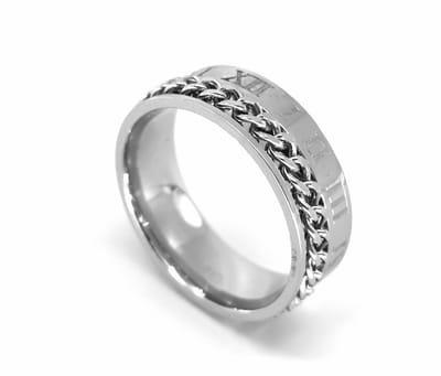 Stoer RVS brede - Anxiety ringen - maat 18 - met los schakel ketting aan de ene zijde en romeinse cijfers. ( Anxiety ring kun je je gedachten verzetten en weer even tot rust komen.