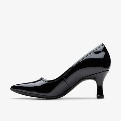 Kataleyna West Zwarte Pat Schoenen