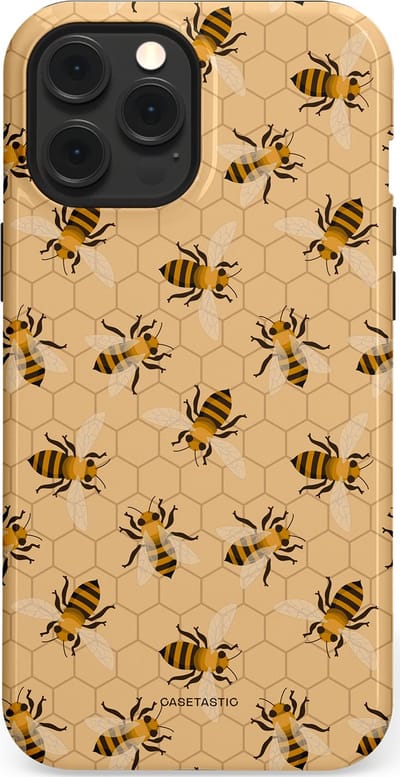 Casetastic Hoesje Geschikt voor Apple iPhone 12 Pro Max Magsafe - Stijlvolle Beschermende Duo-layer Case - Zomer Bijen Look