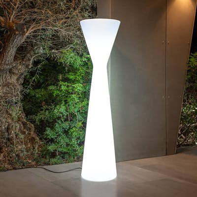 Newgarden Konika LED vloerlamp, IP65 wit