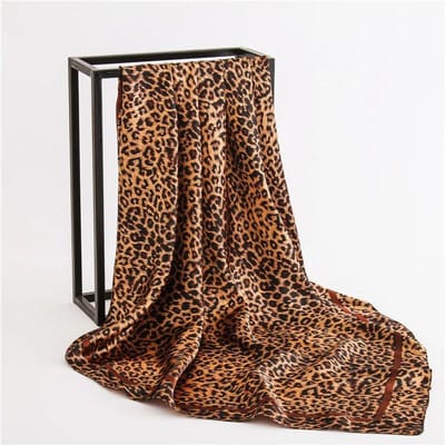 Luipaardprint 90x90cm Satijnen Vierkante Zijden Sjaals Dames Bandana Hoofddoeken Neckerchief Dames Sjaal Sjaal Omslag Foulard Hoofdband 90x90cm black