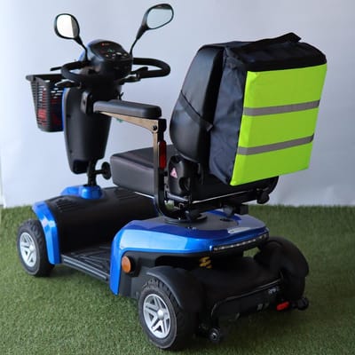 Zorgmiddelenaanhuis - Scootmobiel Rugleuning Tas Reflecterend - Reflecterende tas - Veiligheidstas - Boodschappentas - 15 cm x 40 cm x 46 cm (LxBxH) - Fluorescerende