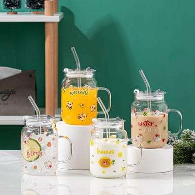 Fruit Cartoon Beer met Deksel Rietjesbeker met Hoge Temperatuurbestendigheid Hoge Uitstraling Grote Capaciteit Kleine Cadeau Beker 400ML black