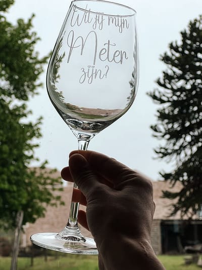 Wijnglas Meter Vragen – “Wil je mijn meter zijn?” – Gegraveerd Cadeau – Origineel Kraamcadeau – Zwangerschap Aankondiging