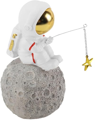 Dailygoods- Astronautenbeeld Hoogwaardig Hars - Bureauaccessoires - Kinderdecoratie - Ruimtevaarder Ornament - Astronautenthema Decoratie - Veilig en Gezond - Decoratiebeeldje