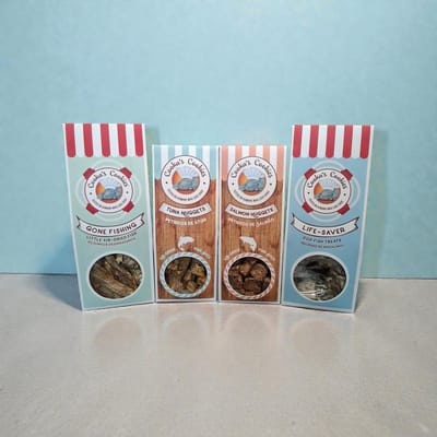 Cooka’s Cookies -Vis Snackbox voor Honden – voordeelpak met Gone Fishing, Life Saver, Tuna Nuggets en Salmon Nuggets – gezonde, graanvrije hondensnacks boordevol vis en omega 3.