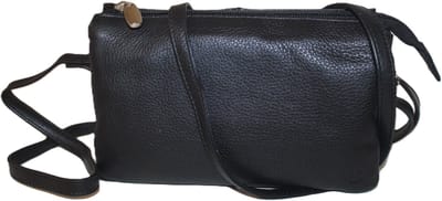 Oi zwart lederen damestasje 3 vaks / Schoudertasje met 3 vakken afgesloten met een rits / ladies bag zeer soepel leer / zwart leer / 553