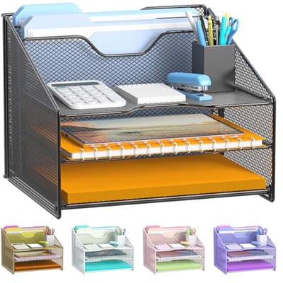 Bureau-organizer met brievenbak en papierladen voor een opgeruimd bureau