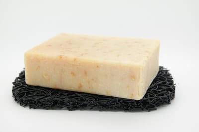 Havermout zeep met aloë vera - 100 gram - handgemaakt (plasticvrij verpakt) - vegan - dierproefvrij - zonder chemische toevoegingen