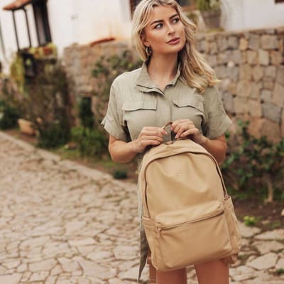 MŌSZ Laptoprugzak dames nylon 15.6 inch - Beige : Schooltas/ Rugtas meiden