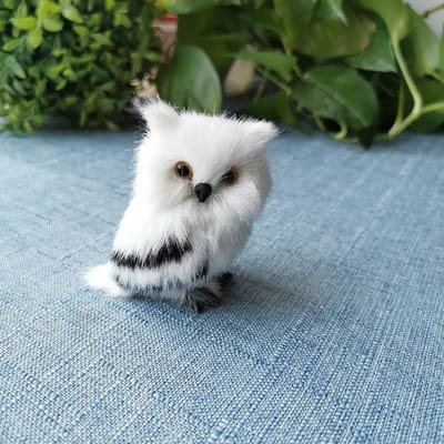 Décoration de Noël Hibou Jouet, Modèle de Bébé Hibou en Peluche Poilue Blanche et Noire, Ornement de Noël d'Oiseau Mignon et Poilu pour Décor de Bureau de Fête