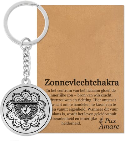 Zonnevlecht Chakra (Manipura) Sleutelhanger op Cadeau Kaartje - Zilverkleurig Talisman - Roestvrij Staal - Spiritueel Cadeau - Pax Amare