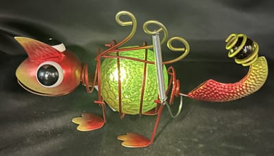 Metaal hangende solarlamp "kameleon" - meerkleurig - met 1 LED - Hangend en Staand model - hoogte 12 x 16 x 11 cm - Tuindecoratie - Tuinverlichting