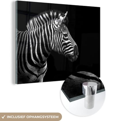 MuchoWow® Glasschilderij 160x120 cm - Schilderij acrylglas - Zebra - Zwart - Wit - Portret - Dieren - Foto op glas - Schilderijen