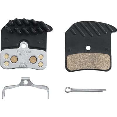 Paar metalen fietsremblokjes met vin en veer met splitpen Shimano H03C-MF