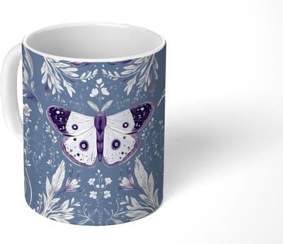 Mok - Koffiemok - Vlinder - Bloemtakken - Lichtblauw - Mokken - 350 ML - Beker - Koffiemokken - Theemok