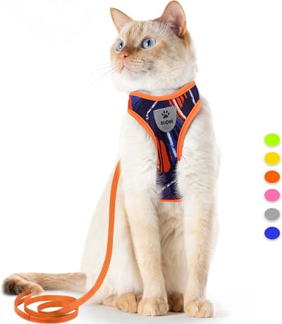 Kattentuigje en hondenriem, vluchtbestendig, verstelbaar kattenvesttuig met reflecterende strepen, universele kattenriem en -harnas voor katten/puppy's, roze, M