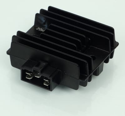 Régulateur redresseur de tension RMS pour Moto Yamaha 125 YS 2017 RE331 Neuf