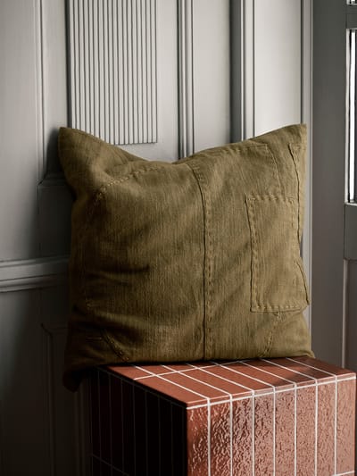 Ferm Living Verdomd kussen - dark/taupe
