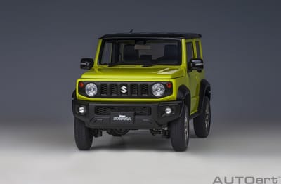 AUTOart 1/18 Suzuki Jimny Sierra (JB74) - Kinetic Yellow / Black roof