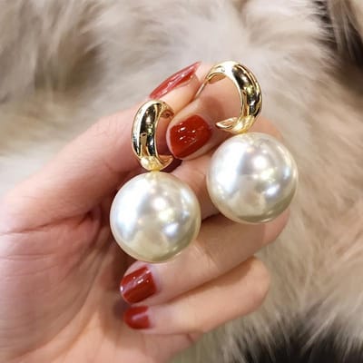 Trendy Mode Koreaanse Oversized Pareldruppel Oorbellen Voor Vrouwen Boheemse Gouden Ronde Parel Bruiloft Oorbellen Sieraden white