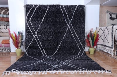 Vloerkleed Beni Ouarain - Marokkaans Vloerkleed - 300 x 200 cm - Handgemaakt & Uniek - Gemaakt van 100% wol - Hoogpolig Tapijt Zwart