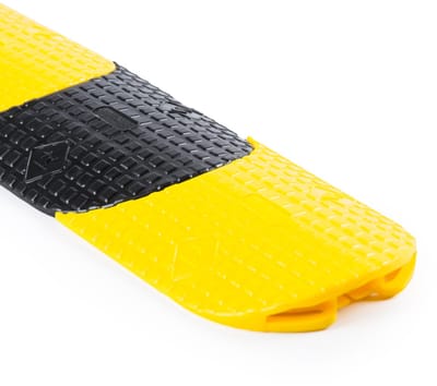 Rubbermagazijn - Flexibele kabelbrug - Geel/zwart - LxBxH=985x80x15mm - Kabelbeschermer - Veilige verwerking van kabels - Kabelgoot