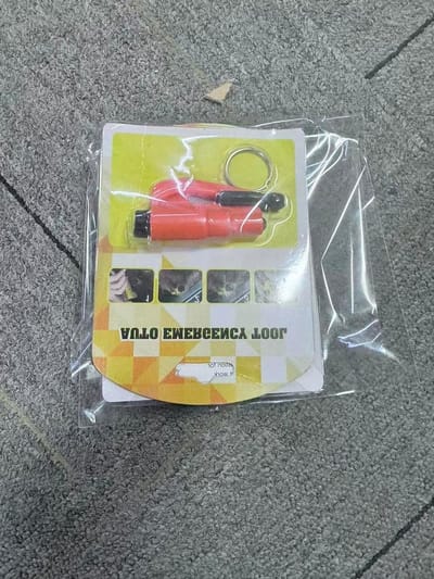 2-in-1 Noodhamer met Riemsnijder, Veiligheidsaccessoire voor Auto en Thuisgebruik, Compact en Handig