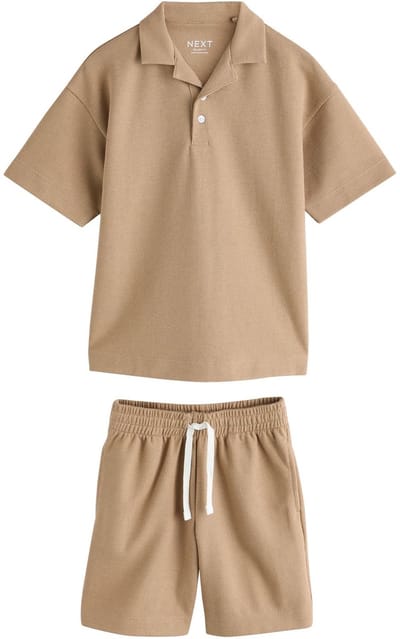 Next - Jongens - Set van getextureerd poloshirt met korte mouwen en short - Bruin