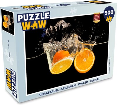 Puzzel Sinaasappel - Stilleven - Water - Zwart - Fruit - Legpuzzel - Puzzel 500 stukjes