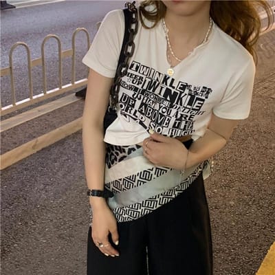 T-shirt noir à col en V et manches courtes imprimé de lettres pour femmes Design Haut court d'été pour femmes 2XL blanc