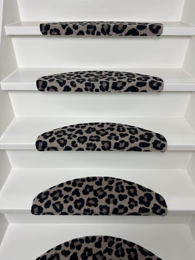 Trapmatten - Stairkiss Panter - 15 stuks - 56x17x3,5cm - halve maantjes