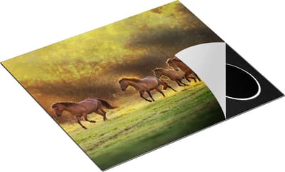 Chefcare Inductie Beschermer Kudde Bruine Paarden in de Wei - 60x50 cm - Afdekplaat Inductie - Kookplaat Beschermer - Inductie Mat