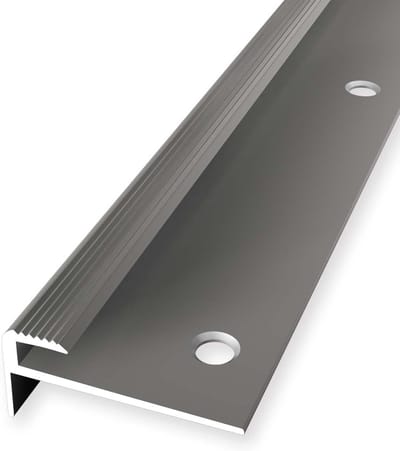 Trapprofiel - Randbescherming - Trapafwerking - Antislip oppervlak - 250 cm - Zilverkleurig