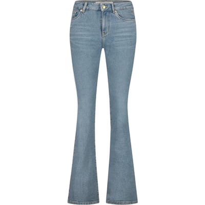Circle of Trust Lizzy Flare Smoke Plum Wash Size: W25 | Flared Outlet | Dames | Blauw