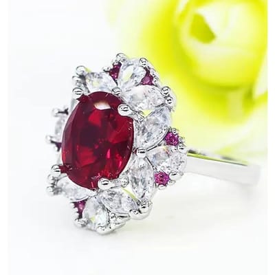 Huitan Unieke Damesringen met Rode Kubieke Zirkonia Luxe Trendy Bruiloft Verjaardag Feest Damesringen Elegante Vrouwen Sieraden 10 gray