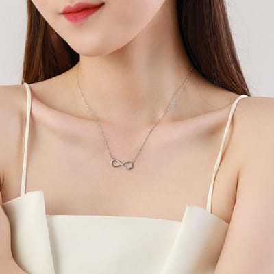 S925 Sterling Zilver 8-cijferige met diamanten ingelegde hanger ketting Vrouwelijke Koreaanse versie Eenvoudige onbeperkte liefde Temperament Net Rode sleutelbeenketting beige